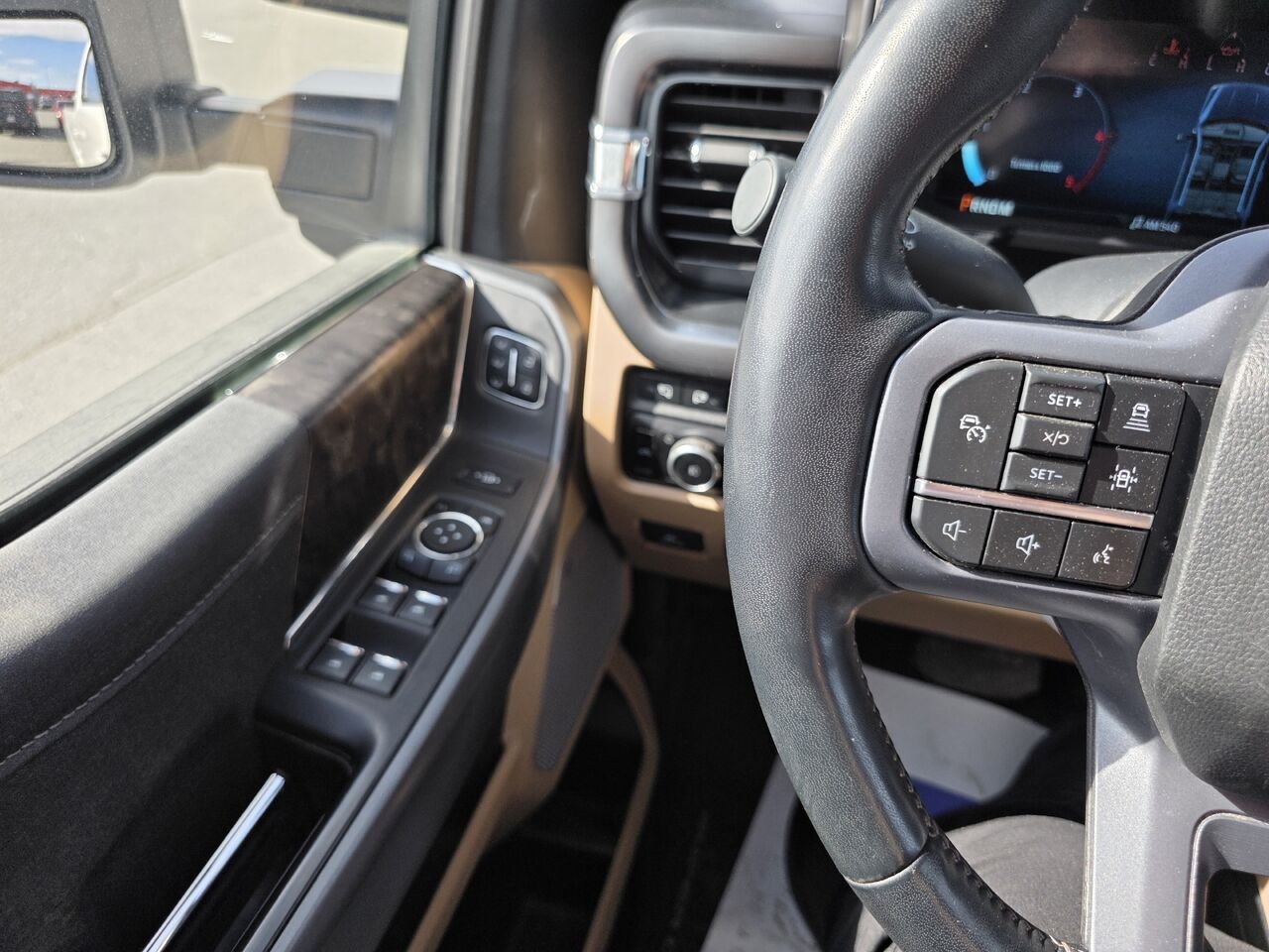 2023 Ford Super Duty F-250 SRW XL cabine 6 places 4RM caisse de 8 pi White Rouyn-Noranda - photo #14