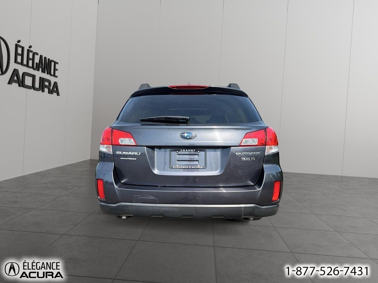 2013 Subaru Outback Familiale 5 portes, boîte automatique, 3.6R avec Groupe Limité | 26079A Grey Granby - photo #5