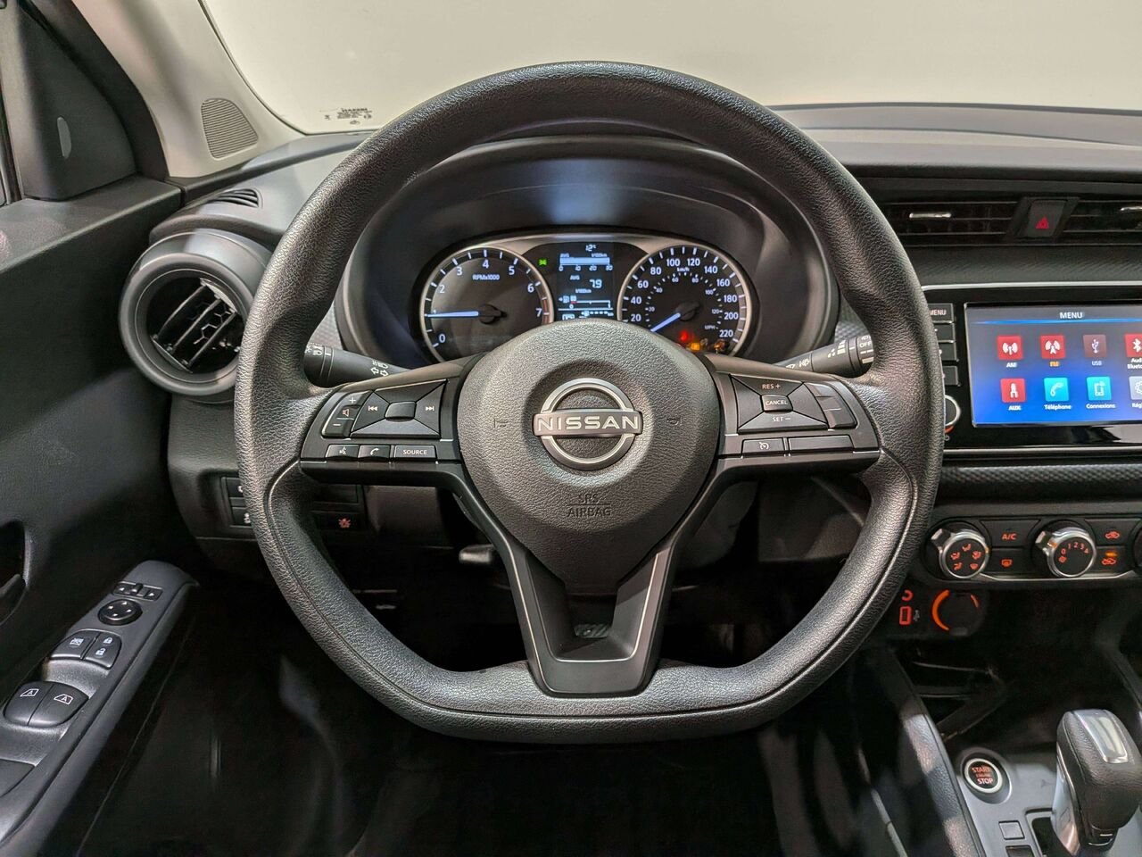 Nissan Kicks S FWD 2024 Blanc Val-David - photo #12