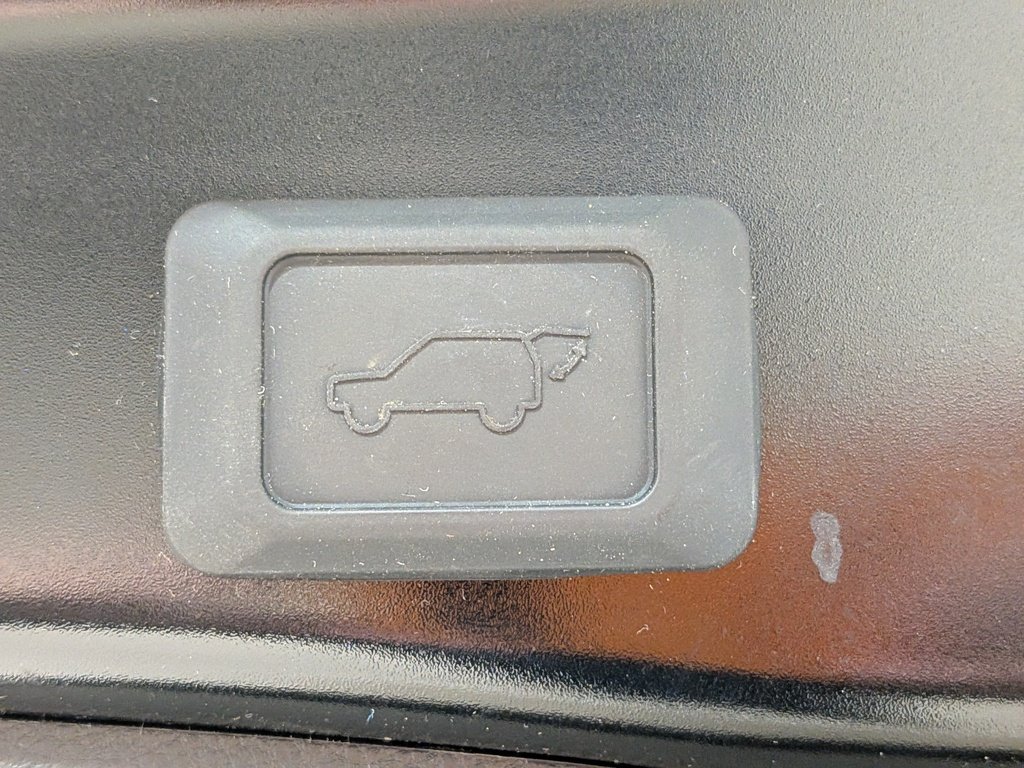 Toyota RAV4 XLE AWD 2024 Gris Val-David - photo #9