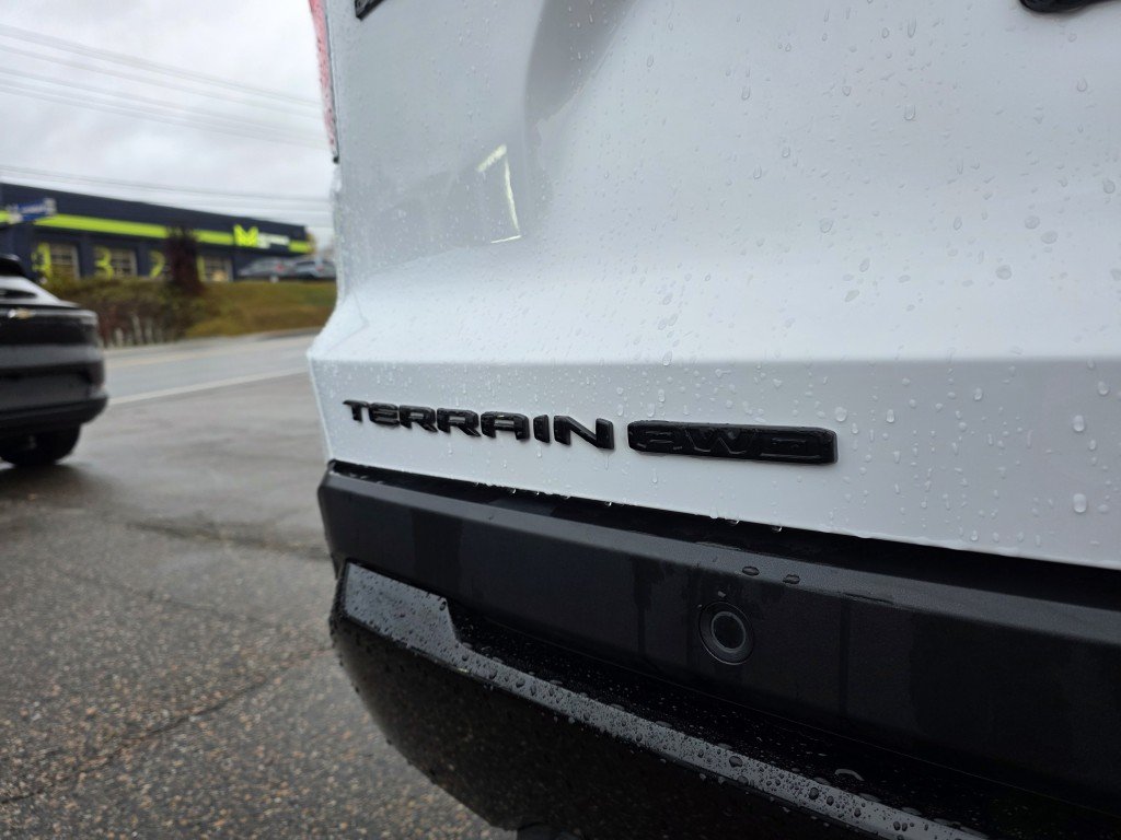 2025 GMC Terrain Elevation AWD White Mont-Laurier - photo #8