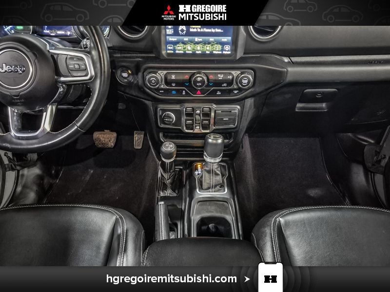 2022 Jeep Wrangler Grey Laval - photo #24