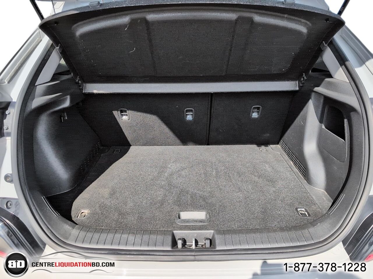 Hyundai Kona électrique Preferred | BD0394 2023 Gris Granby - photo #10