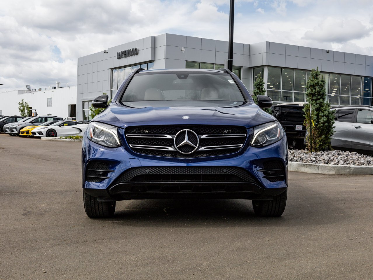 2017 Mercedes-Benz GLC 4MATIC 4dr GLC 300 Blue Sherwood Park - photo #2