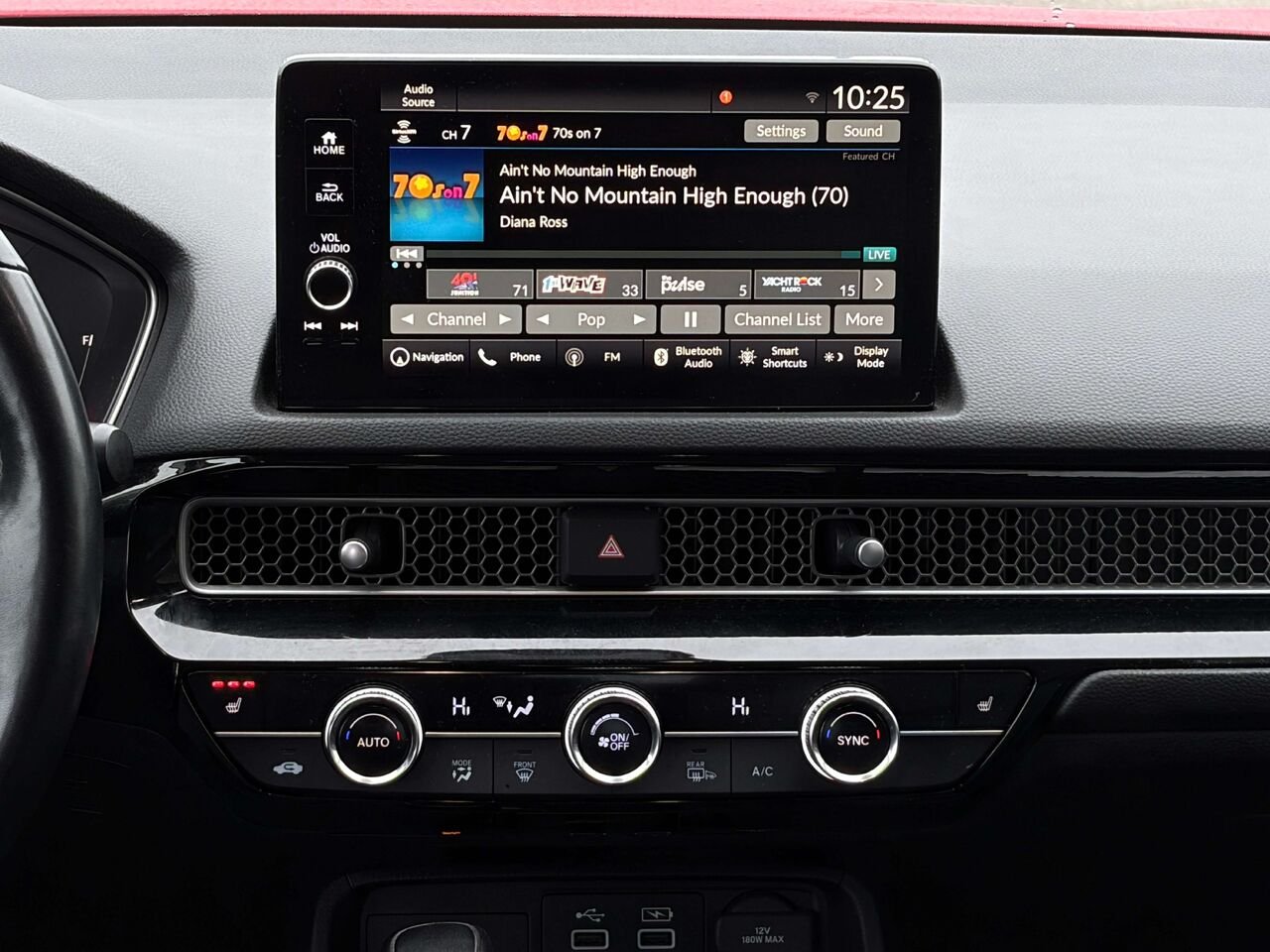 Honda Civic Touring 2022 Rouge Gatineau - photo #15