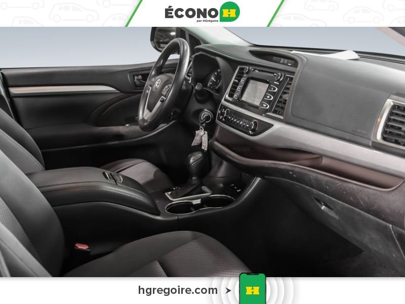 2016 Toyota Highlander Blue Laval - photo #24