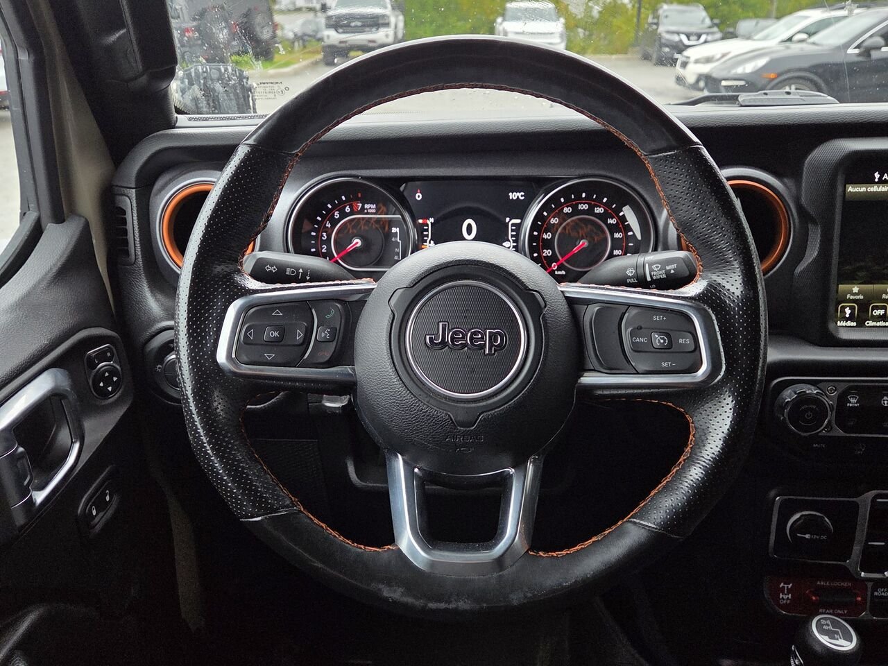 Jeep Gladiator Mojave 2022 Beige Granby - photo #16