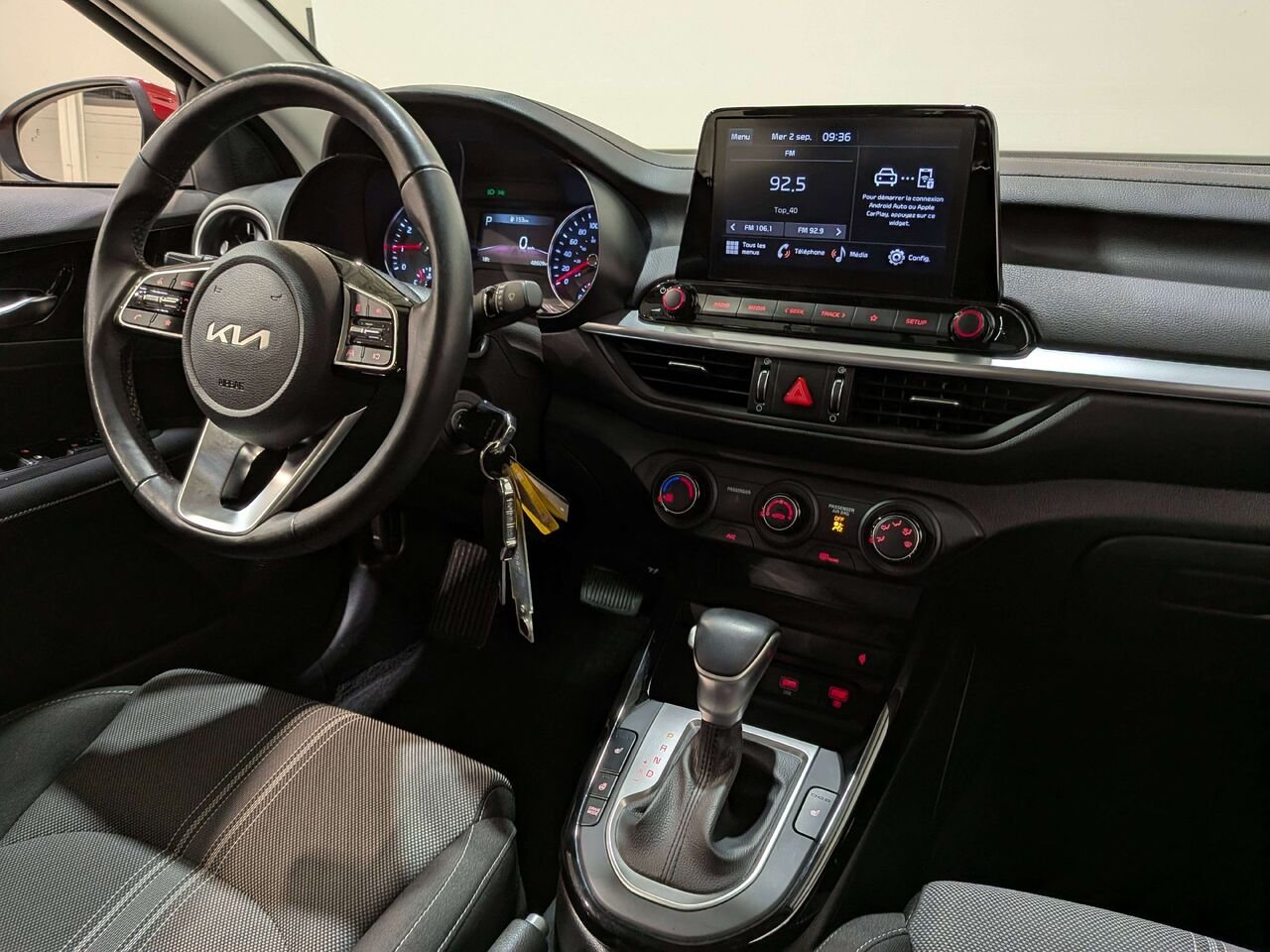 Kia Forte EX Premium IVT 2023 Rouge Val-David - photo #18