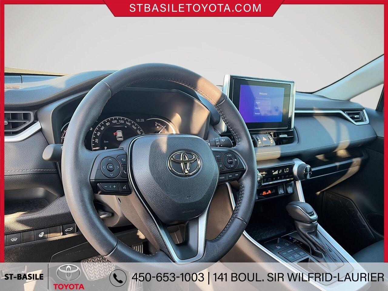 2025 TOYOTA RAV4 Midnight Black Metallic Saint-Basile-le-Grand - photo #14