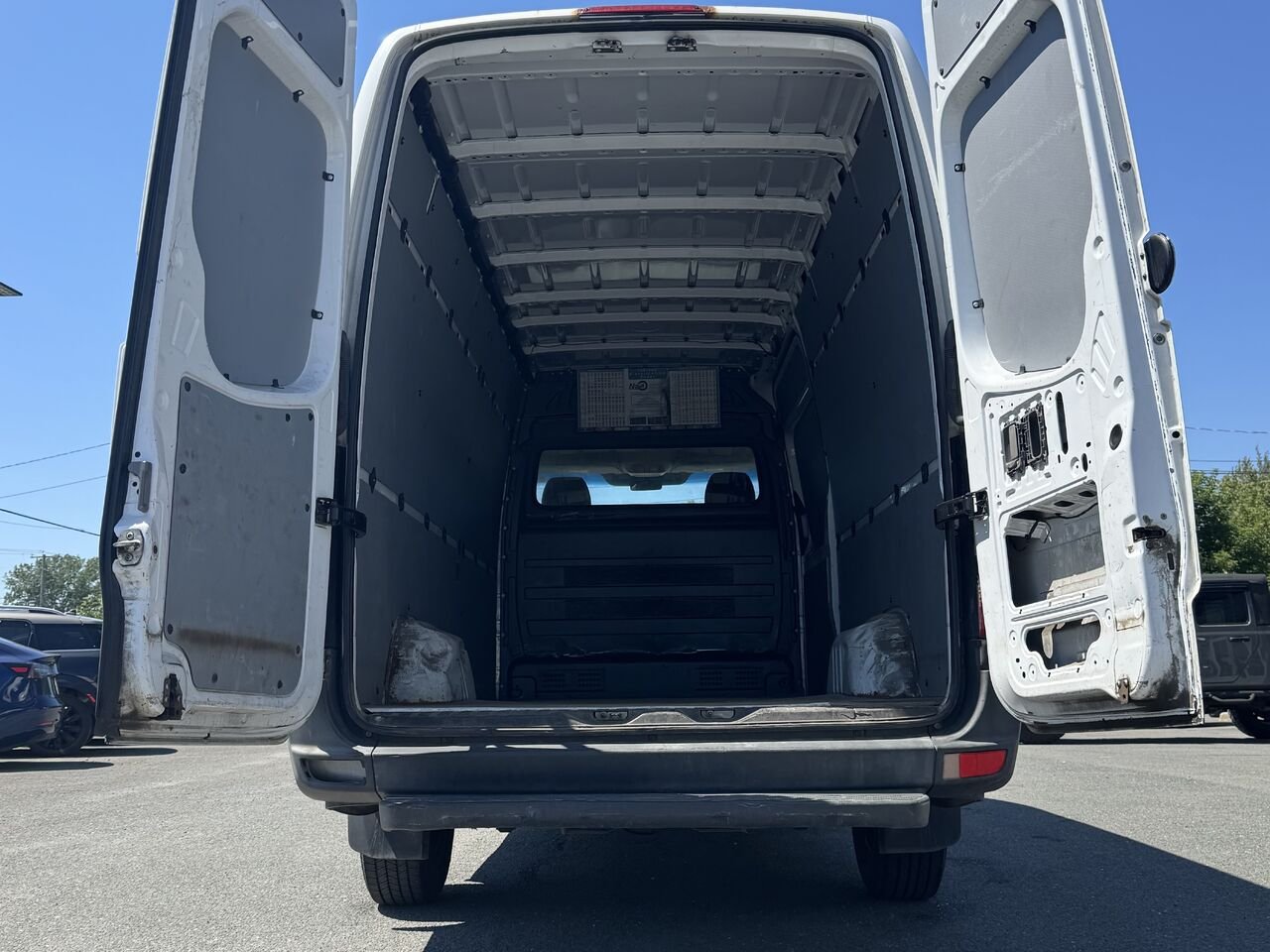 2014 Mercedes-Benz Sprinter Diesel 2500 White Granby - photo #6