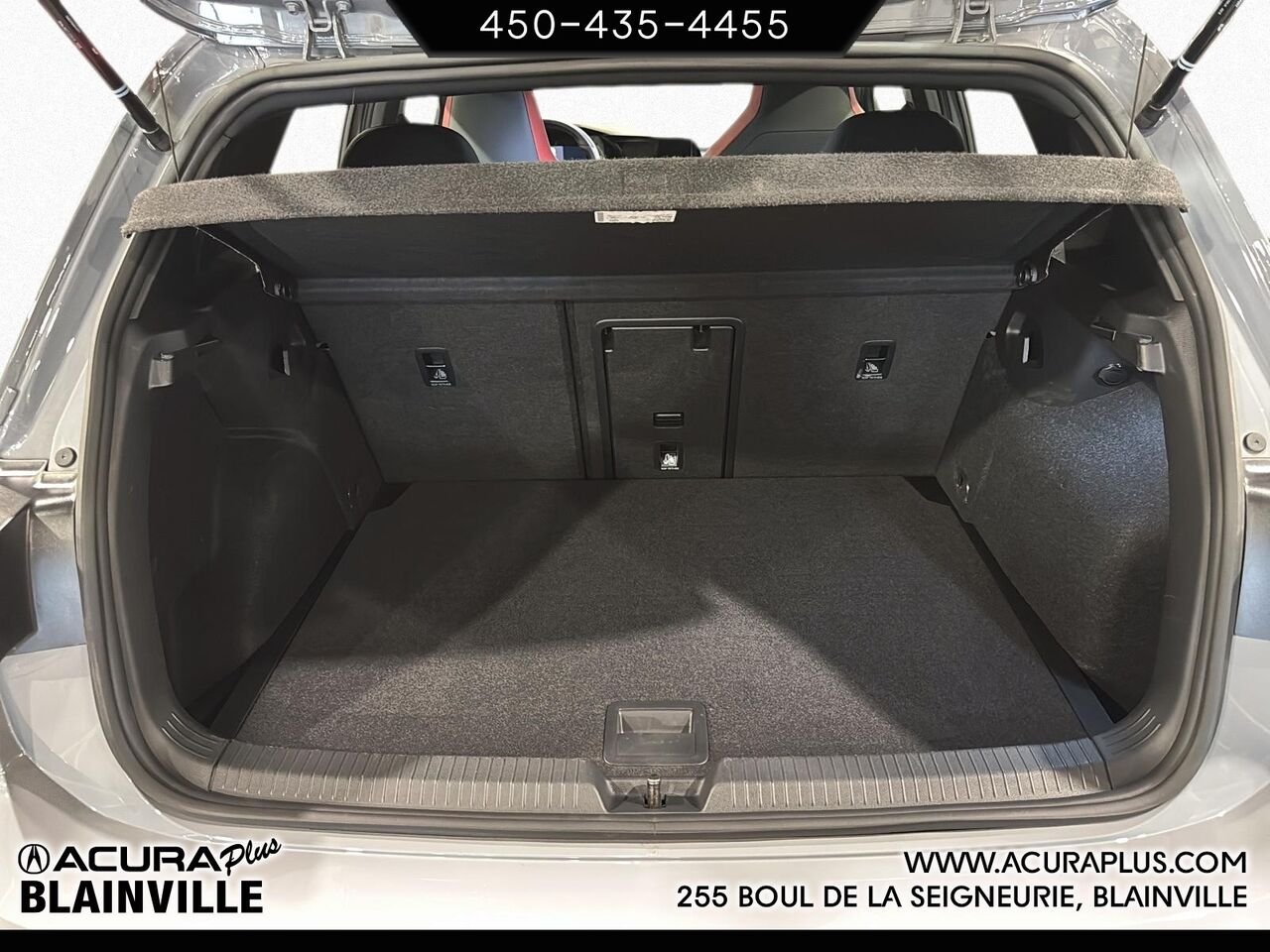 2024 Volkswagen Golf GTI Grey Blainville - photo #5