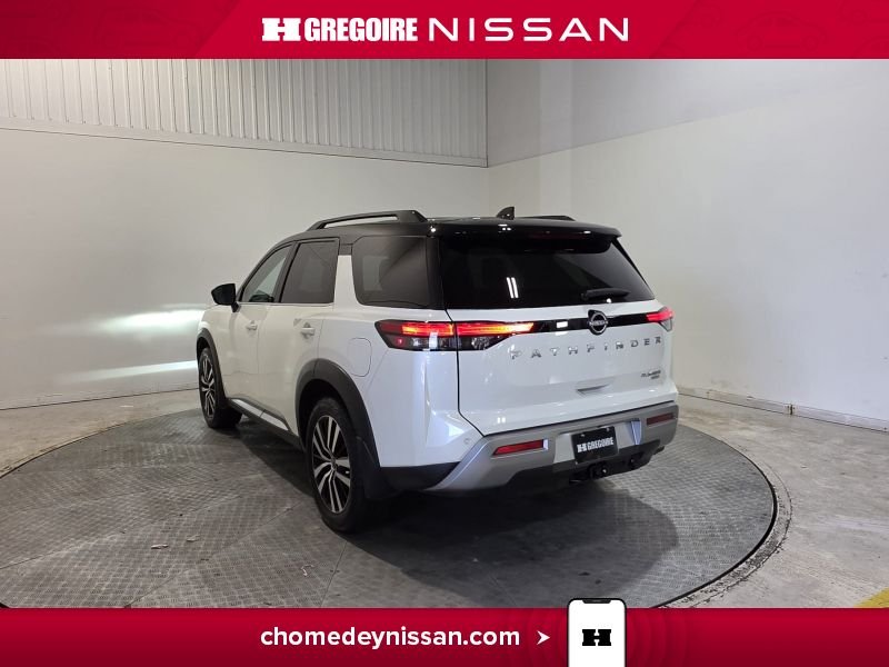 Nissan Pathfinder 2024 Blanc Laval - photo #5