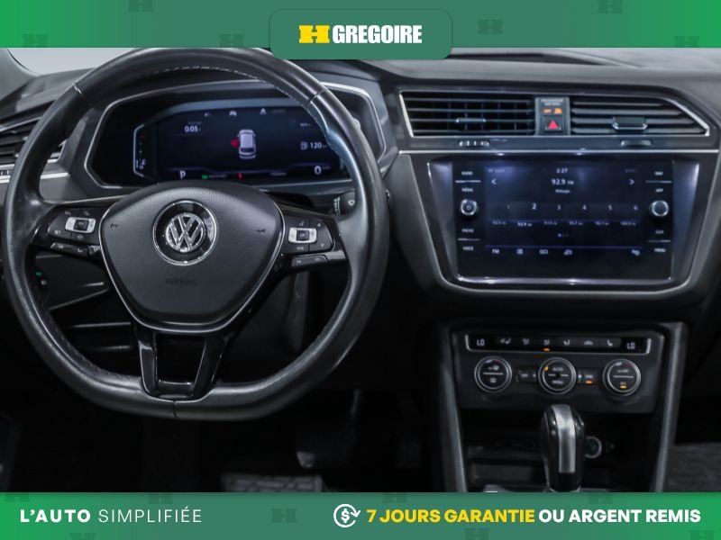 Volkswagen Tiguan 820613 | Highline AWD AUTO AC CUIR TOIT NAV MAGS CAM RECULE 2020 Bleu Laval - photo #17