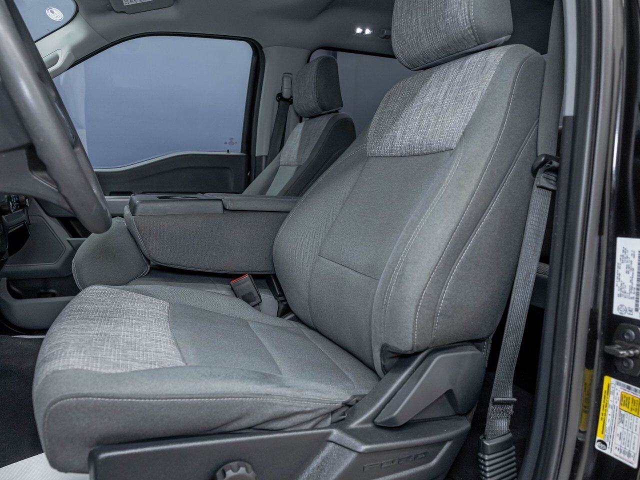 Ford F-150 XLT CREW 4X4 ECOBOOST *NAV* CARPLAY HITCH IV USB 2023 Noir Saint-Jérôme - photo #10
