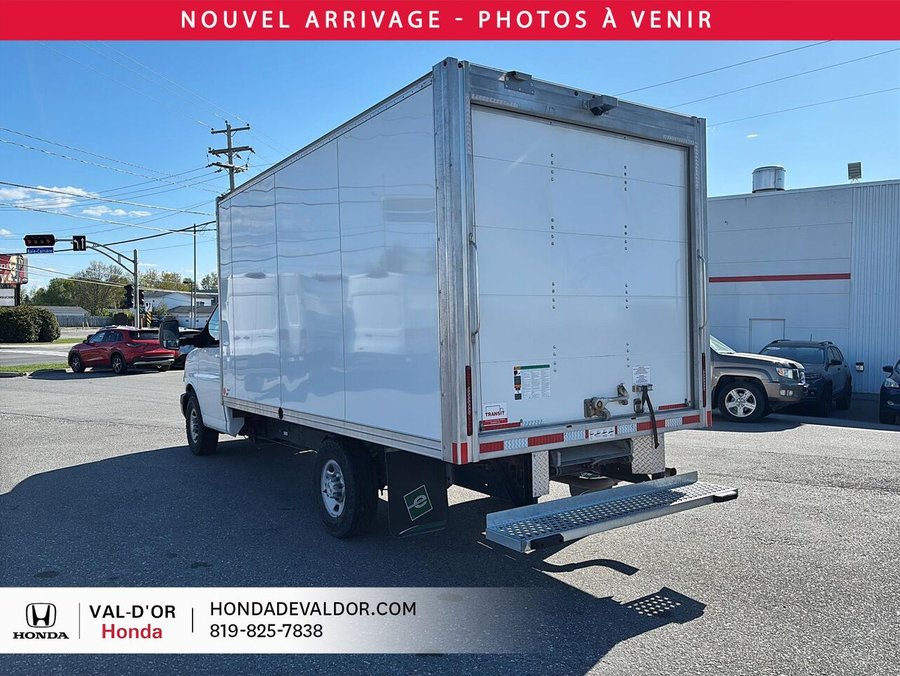 2025 Chevrolet Fourgonnette commerciale tronquée Express 2025 White