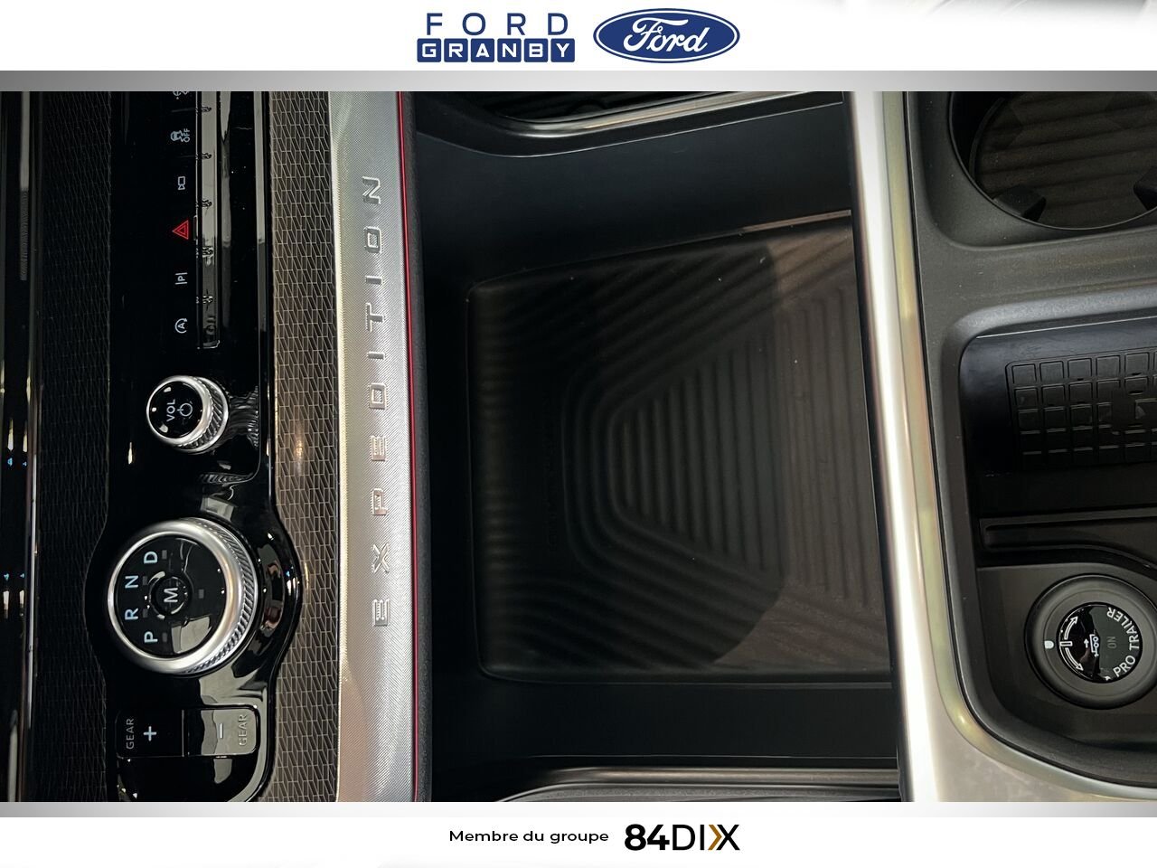 2025 Ford EXPEDITION Black Granby - photo #28