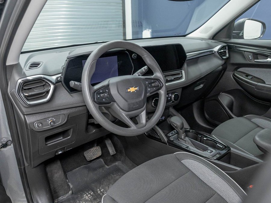 Chevrolet Trailblazer LS AWD *CARPLAY* GR COMMODITÉ BLUETOOTH WIFI USB 2024 Gris