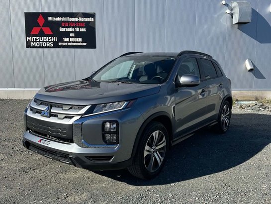 Mitsubishi RVR SEL AWC 2024 Gris