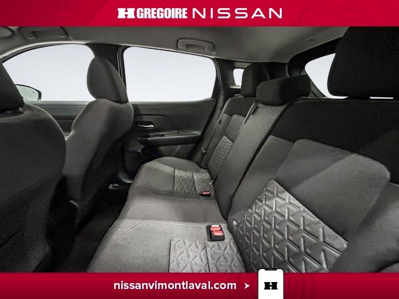 2025 Nissan Kicks Grey Laval - photo #17