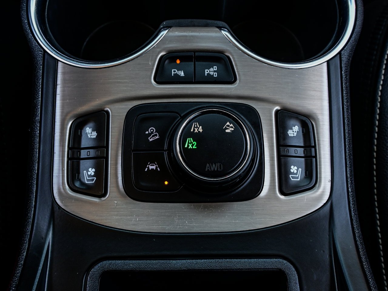 2022 GMC Terrain AWD 4dr Denali White Sherwood Park - photo #31