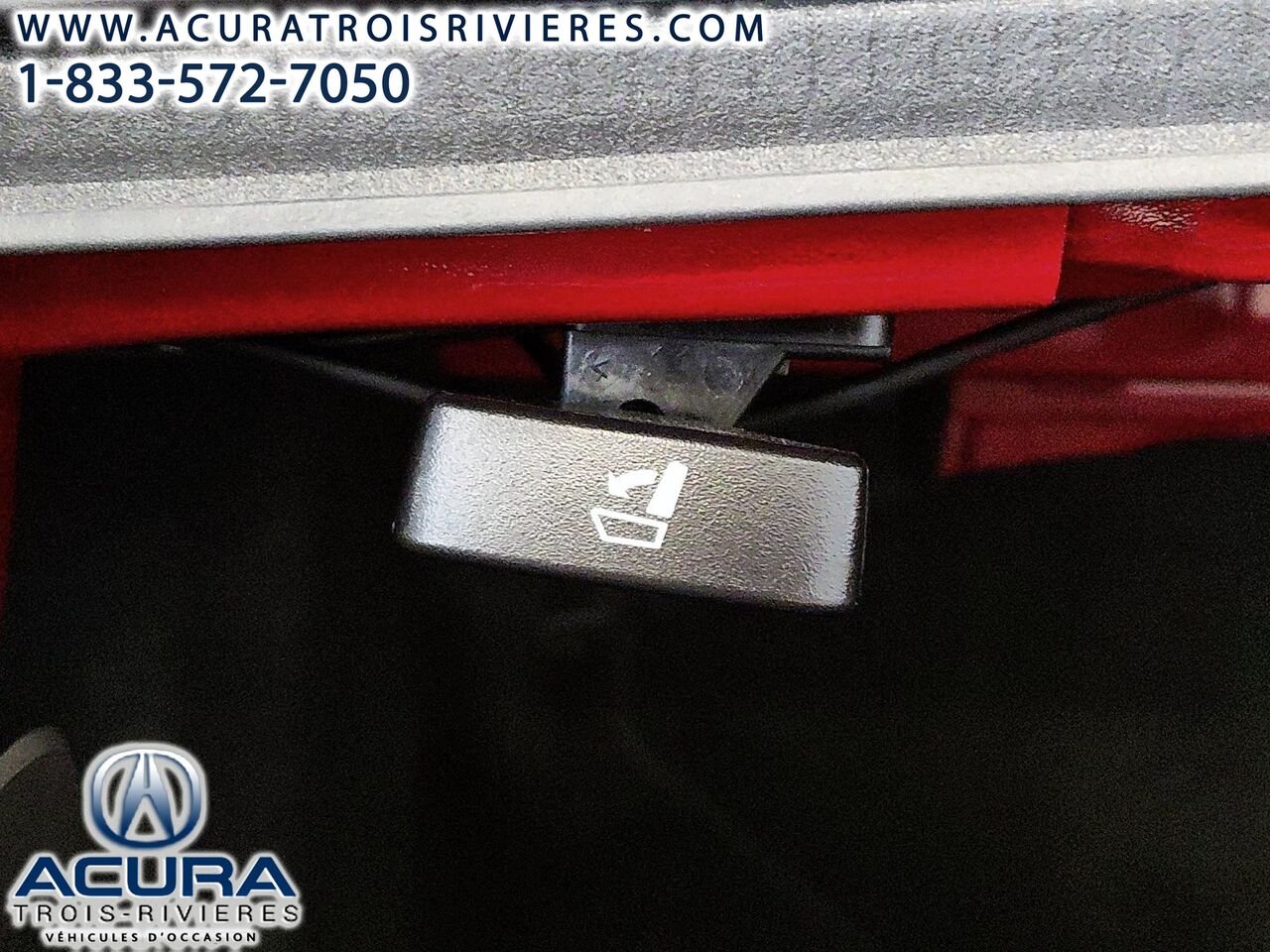 2017 Acura ILX PREMIUM Red Trois-Rivières - photo #9