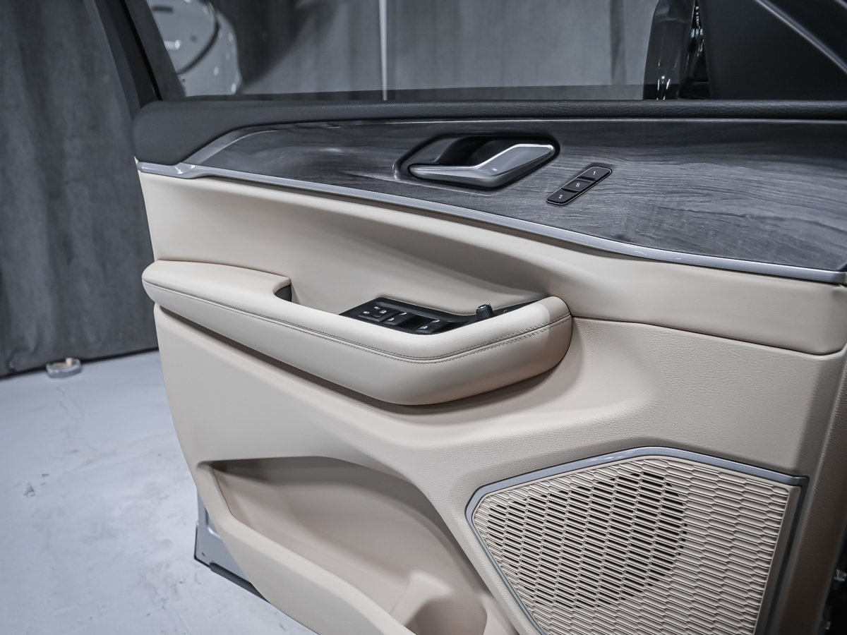 2021 Jeep Grand Cherokee L LIMITED NAV TOIT PANO SIÈGES VENTILÉS ATTELAGE Silver Montreal - photo #8