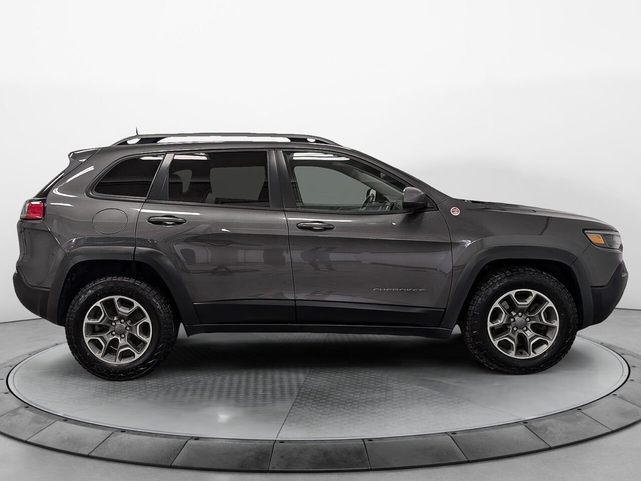 Jeep CHEROKEE 4x4 Trailhawk Moteur V6 Hitch Cuir 2020 Autre Sherbrooke - photo #6