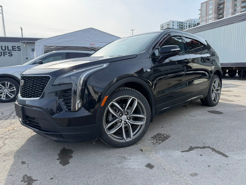Cadillac XT4 SPORT AWD FINANCEMENT À PARTIR DE 3.99% STOCK XP5696A 2022 Noir Laval - photo #0