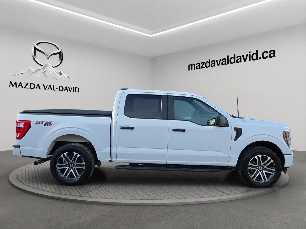 Ford F-150 2023 Blanc Val-David - photo #8