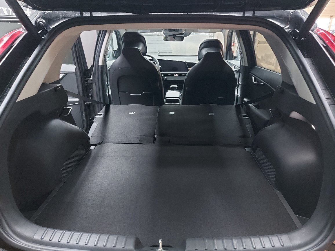 2026 Kia Niro Interstellar Grey Blainville - photo #11