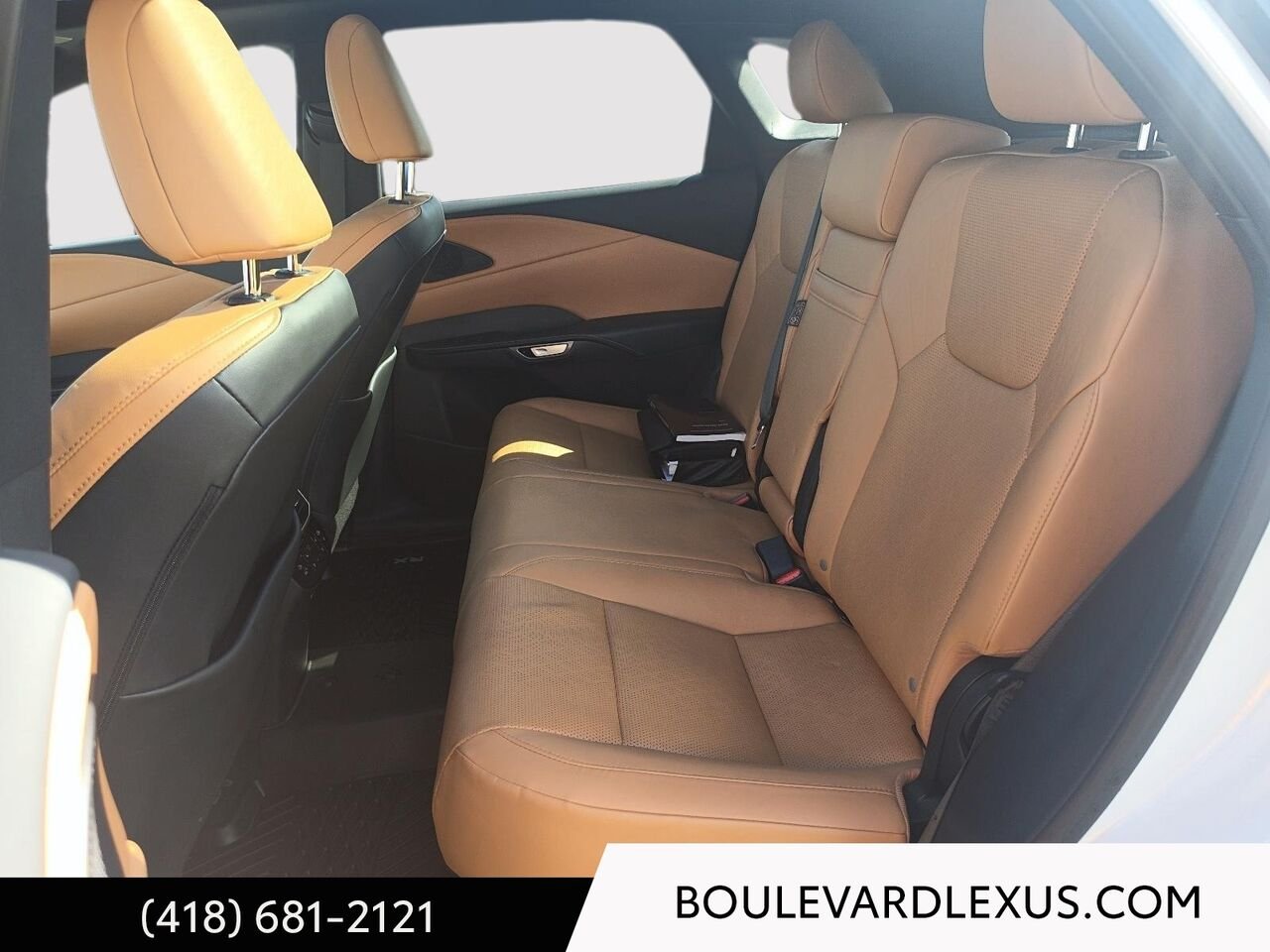 Lexus RX 20093A | RX 350 BA 2023 Blanc Québec - photo #19