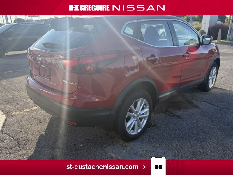 Nissan Qashqai 2017 Rouge Laval - photo #11