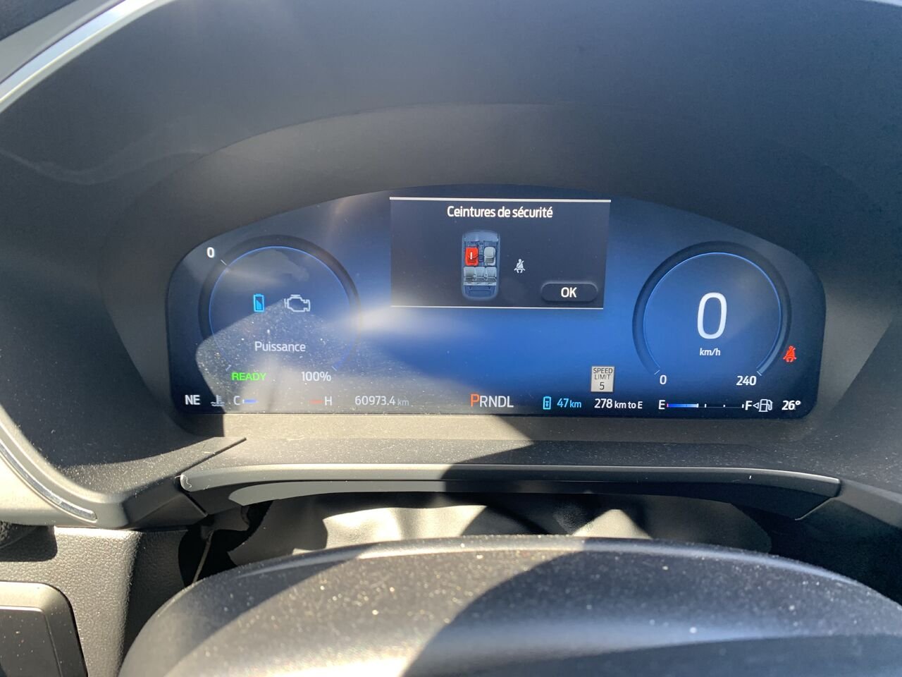 2023 Ford Escape White Châteauguay - photo #25