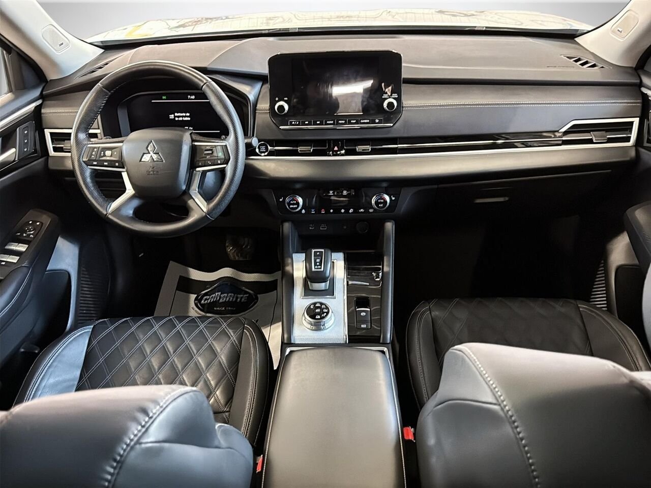 2023 MITSUBISHI OUTLANDER GT Grey Saint-Hyacinthe - photo #9