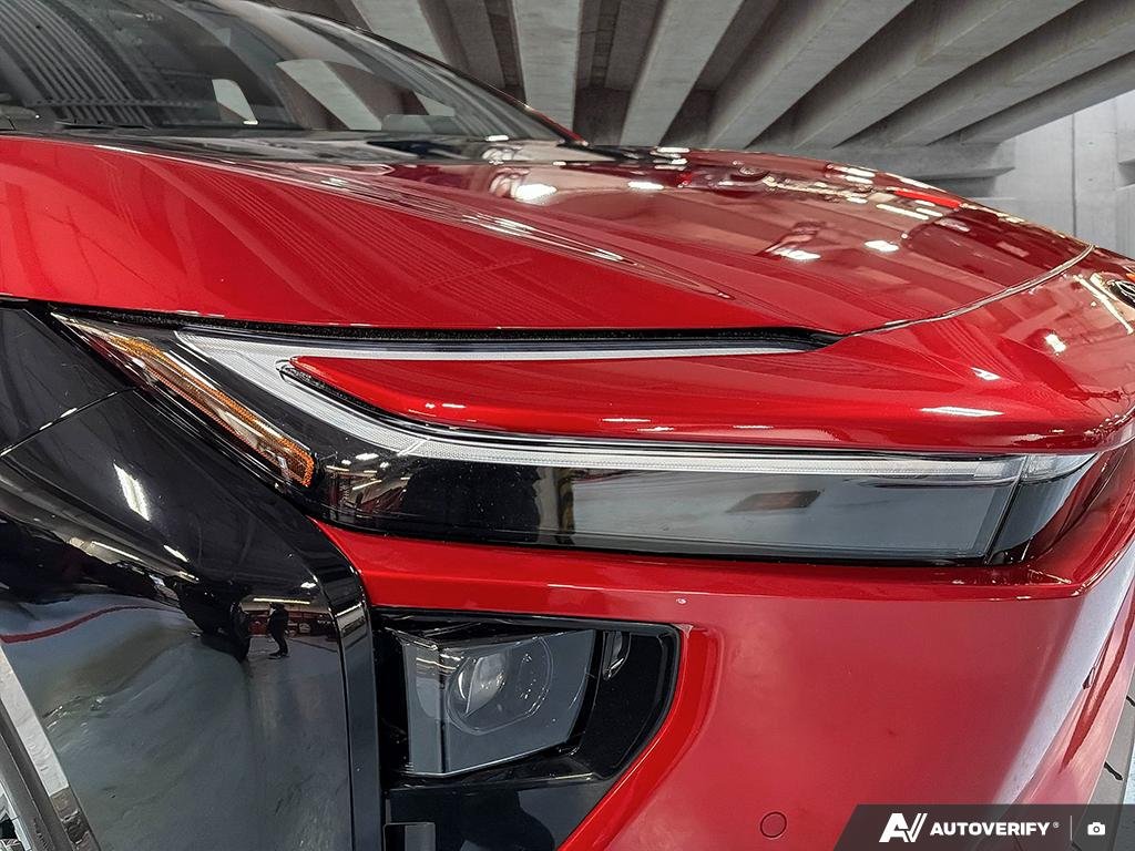 2026 Toyota bZ S2660942 | XLE Red Edmonton - photo #7