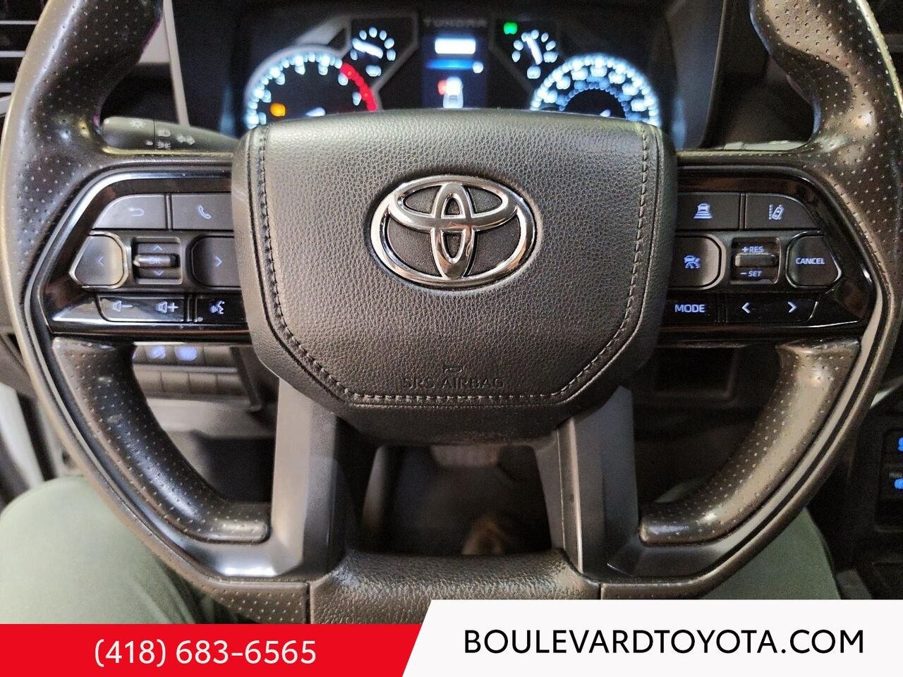 2023 Toyota Tundra 531789-32 | SR DOUBLE CAB, 4x4 White Québec - photo #10