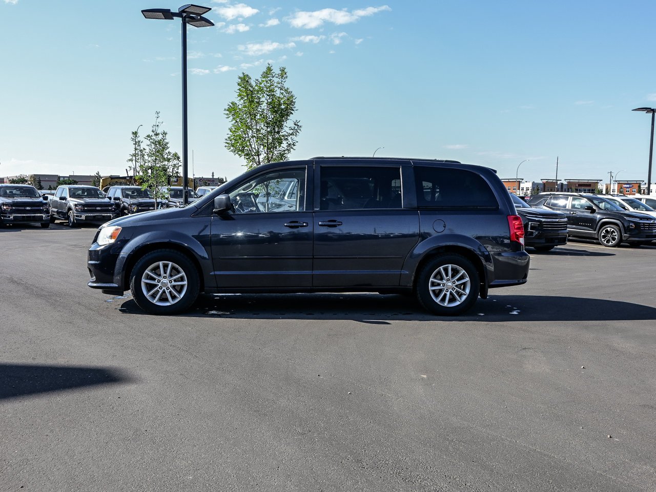 2013 Dodge Grand Caravan 4dr Wgn SXT Grey Sherwood Park - photo #9