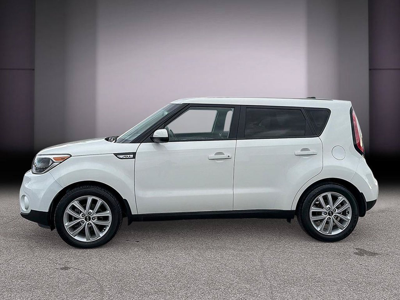 Kia Soul KNDJP3A55K7687840 2019 Blanc Mirabel - photo #1