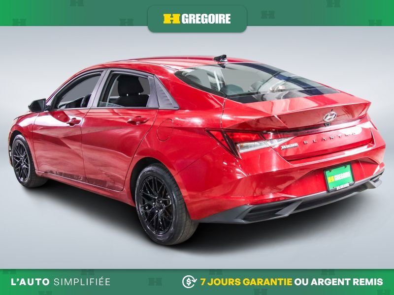2021 Hyundai Elantra Red Laval - photo #4