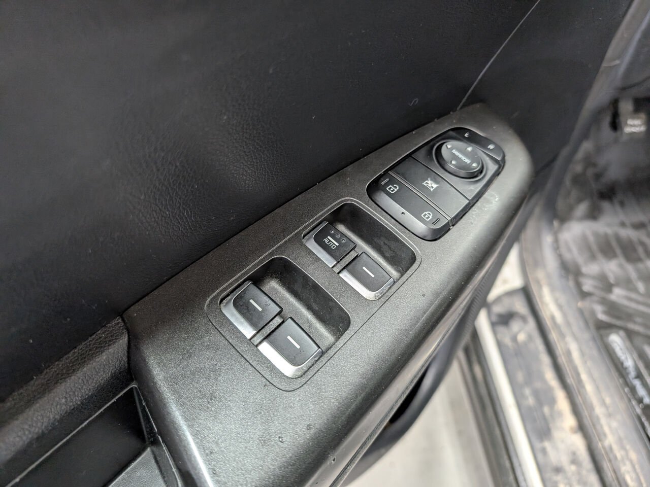 2022 Kia Sportage KNDPMCAC3N7974311 White Sherbrooke - photo #9