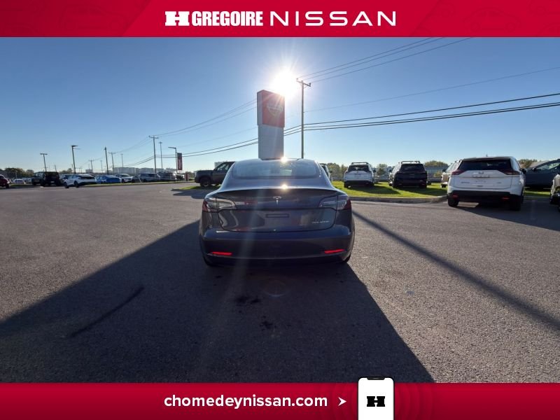2022 Tesla Model 3 Grey Laval - photo #8