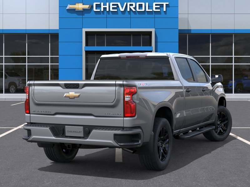 CHEVROLET Silverado 1500 K1500 SILVERADO CREW CAB CUSTOM STD/BOX (1CX) 2026 GRIS STERLING METALLISE