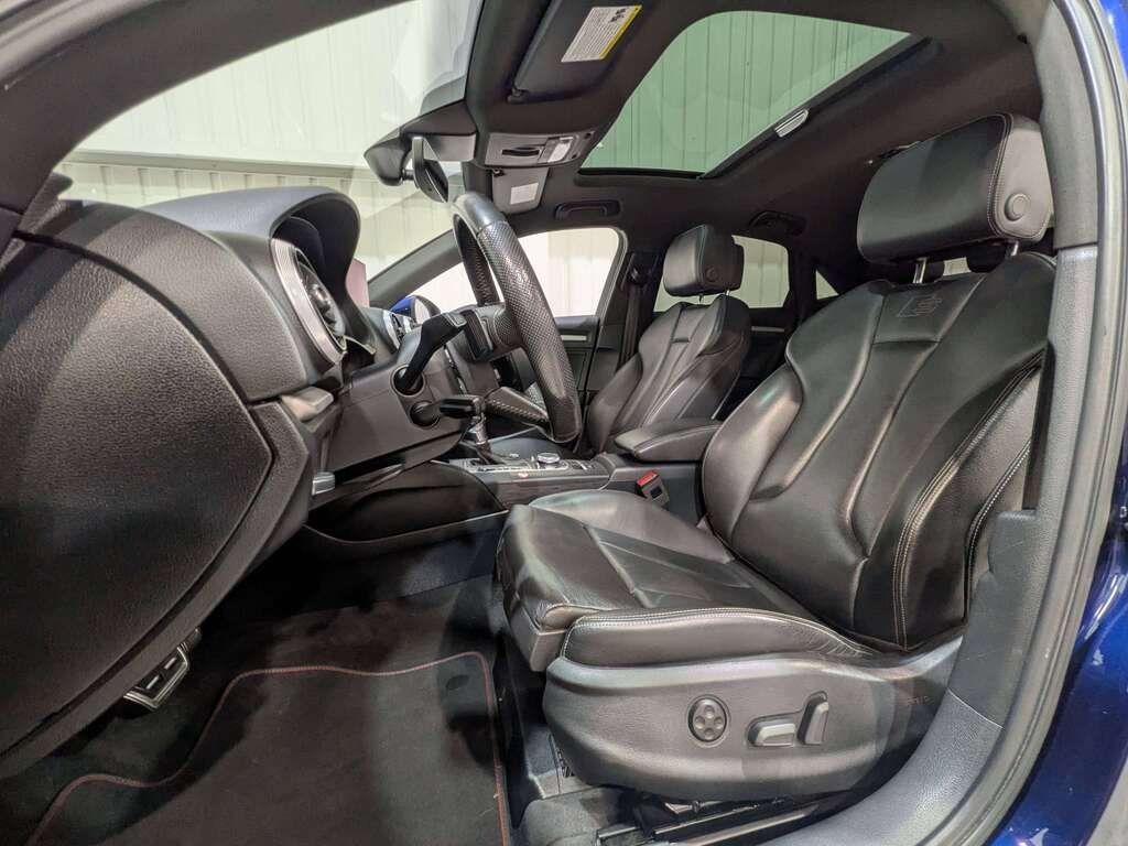 Audi S3 Sedan 2.0 TFSI quattro Technik S tronic 2018 Bleu Val-David - photo #1