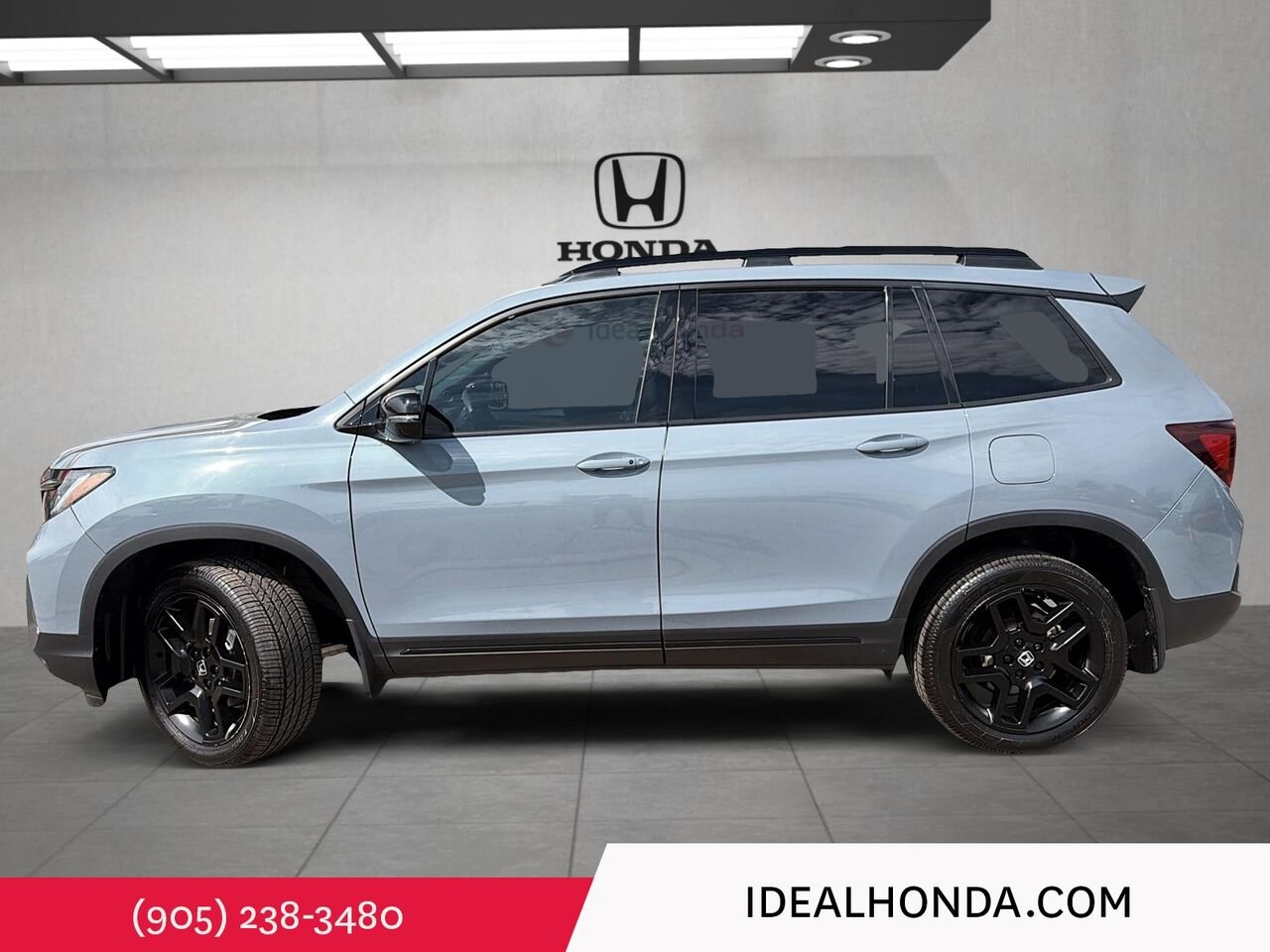 2024 Honda Passport Grey Mississauga - photo #5