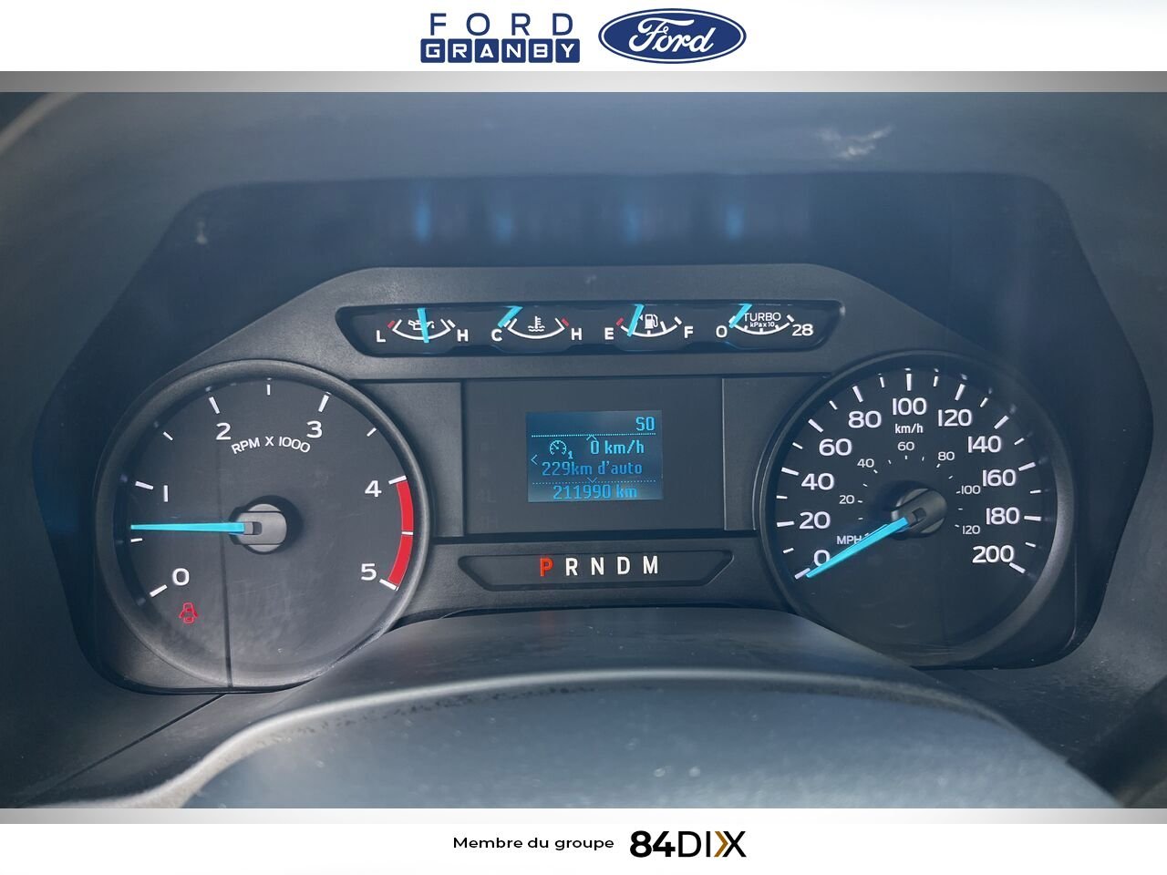 Ford Super Duty F-550 DRW 2022 Blanc Granby - photo #17