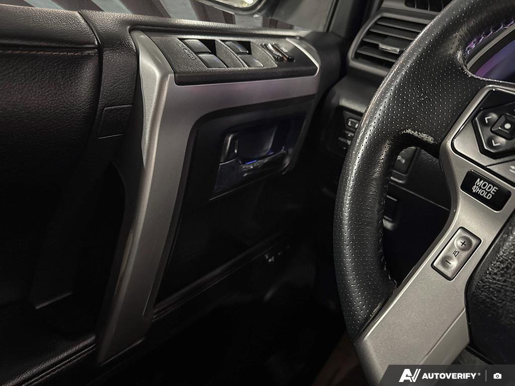 2016 Toyota 4Runner 2700001A | SR5 Black Edmonton - photo #15