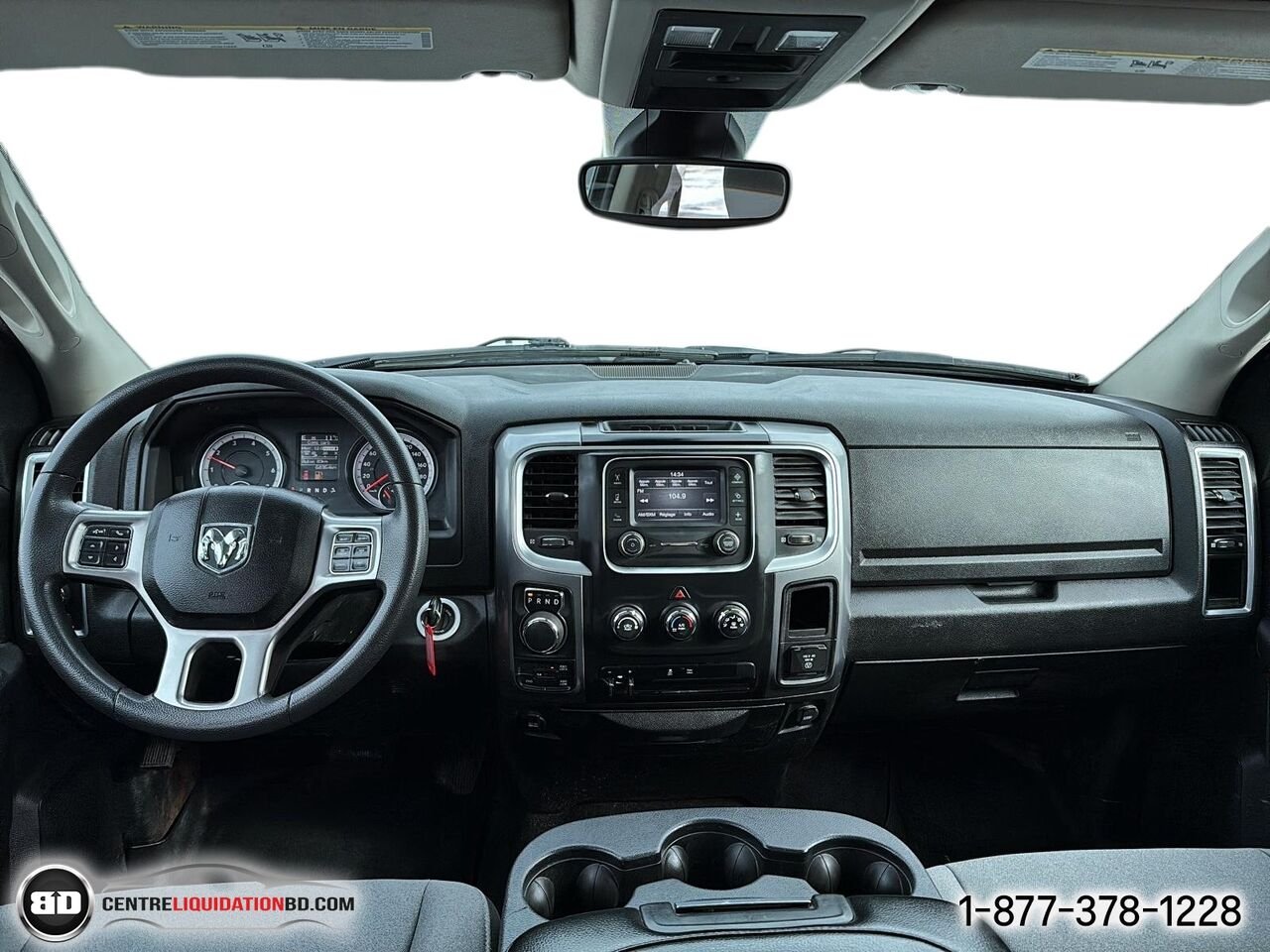 Ram 1500 Classic SLT V6 3.6L CREW CAB BOÎTE 5.5P | BD0130 2023 Blanc Granby - photo #16