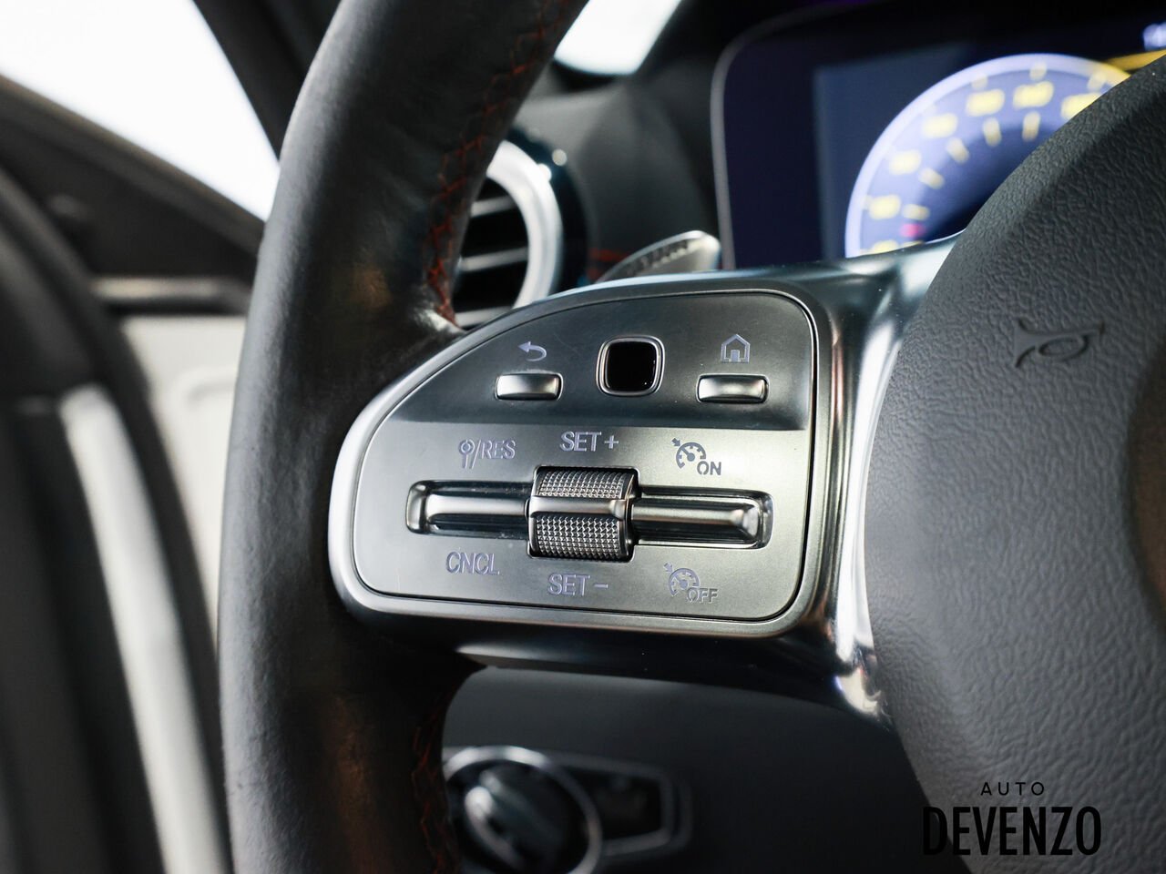 2019 Mercedes-Benz E-Class White Saint-Eustache - photo #17