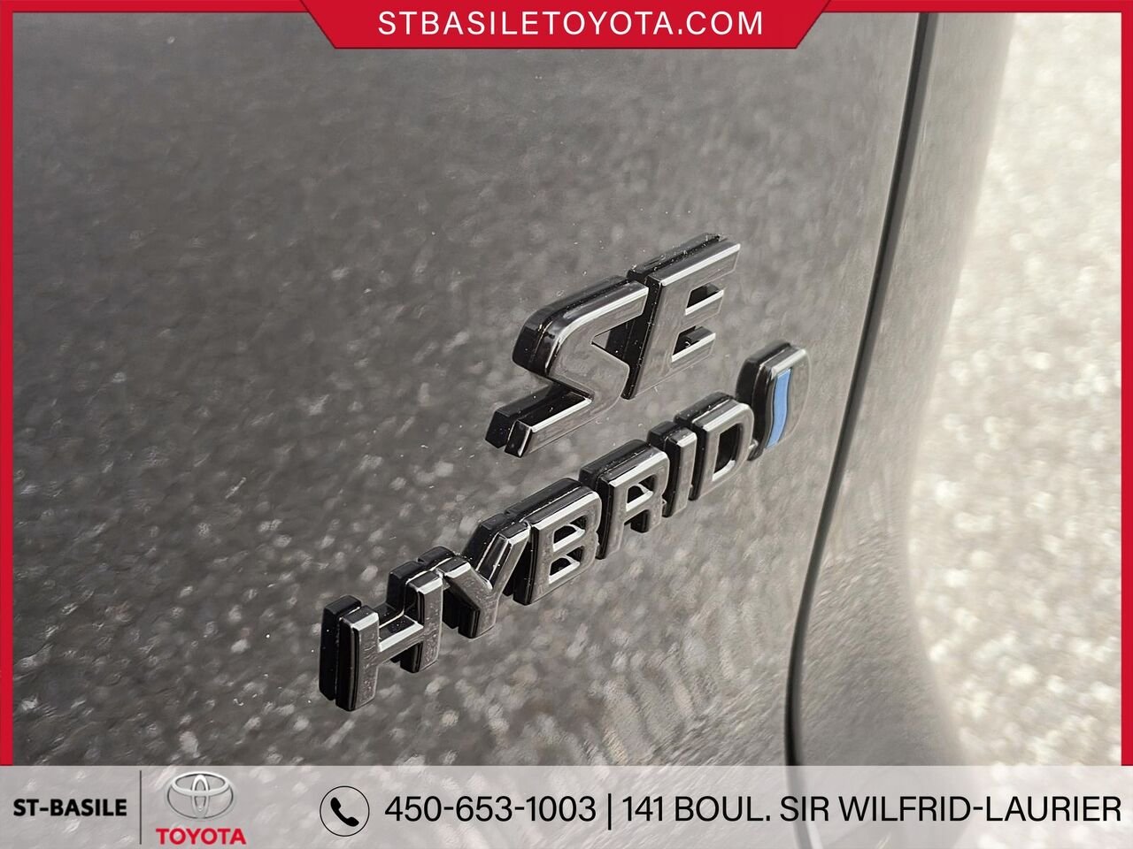 Toyota Corolla Cross HYBRIDE 2024 Noir de jais mica Saint-Basile-le-Grand - photo #6
