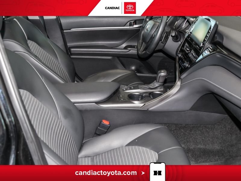 2023 Toyota Camry Black Laval - photo #14